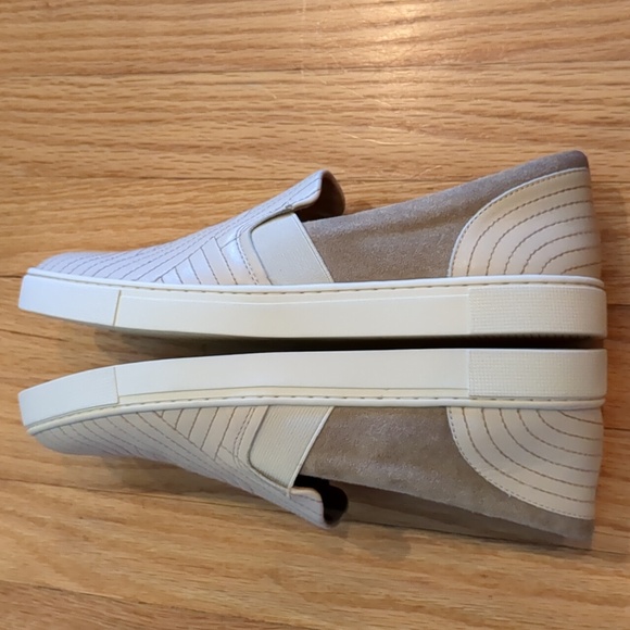 Frye Ivy slip ons 10 - Picture 10 of 12